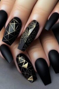 Geometric-Glam-Nails