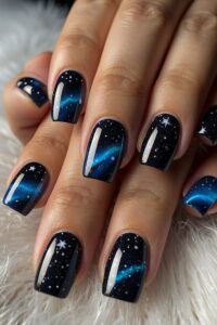 Midnight-nail-ideas