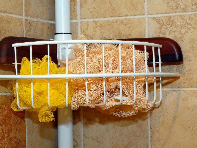 Dorm-room-shower-caddy