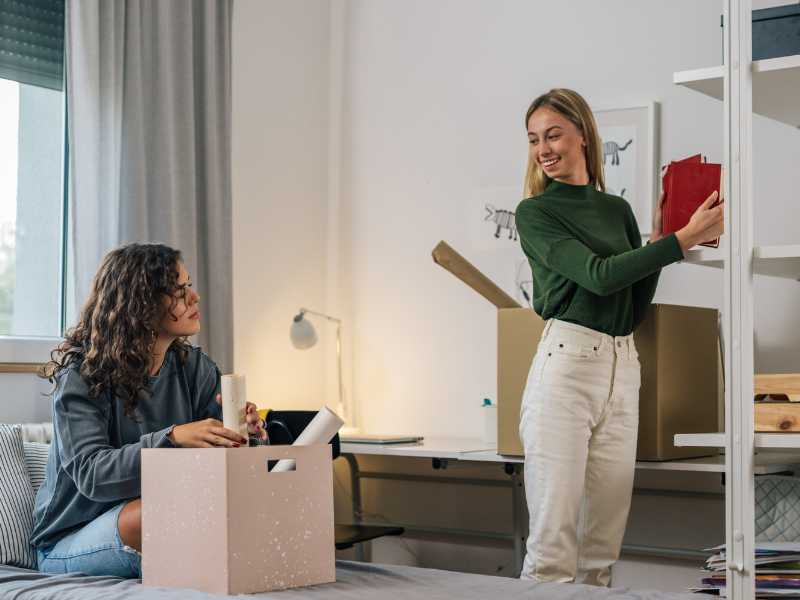 Dorm-room-storage-bin