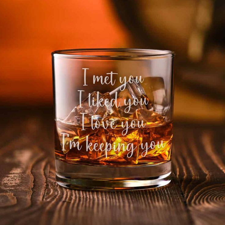 Personalized-Whiskey-Glasses-for-boyfriends
