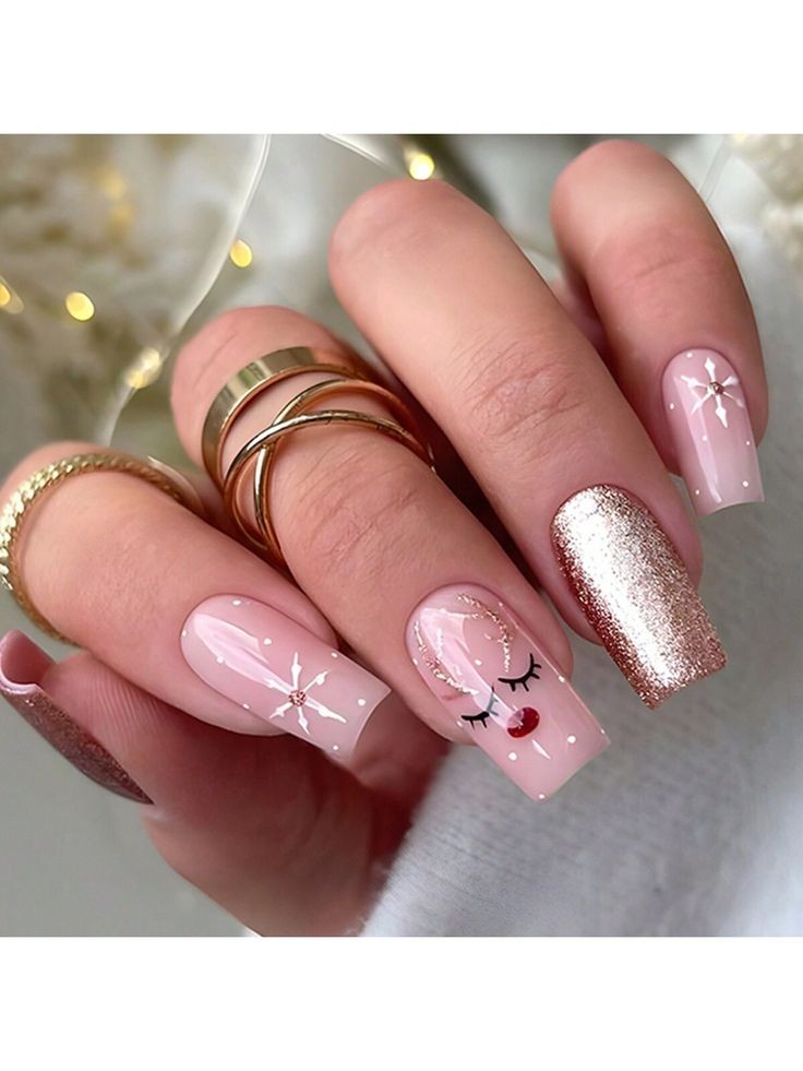Reindeer-Fun-short-medium-nails