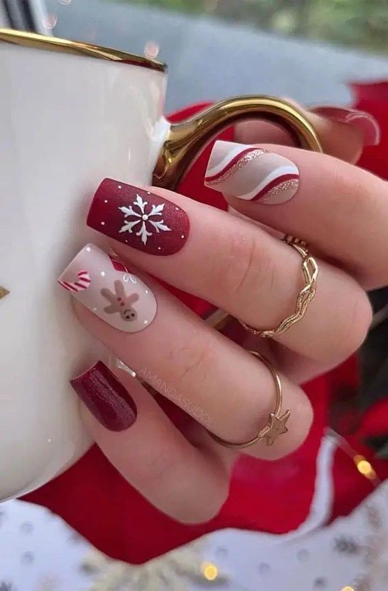 Plaid-christmas-short-nail
