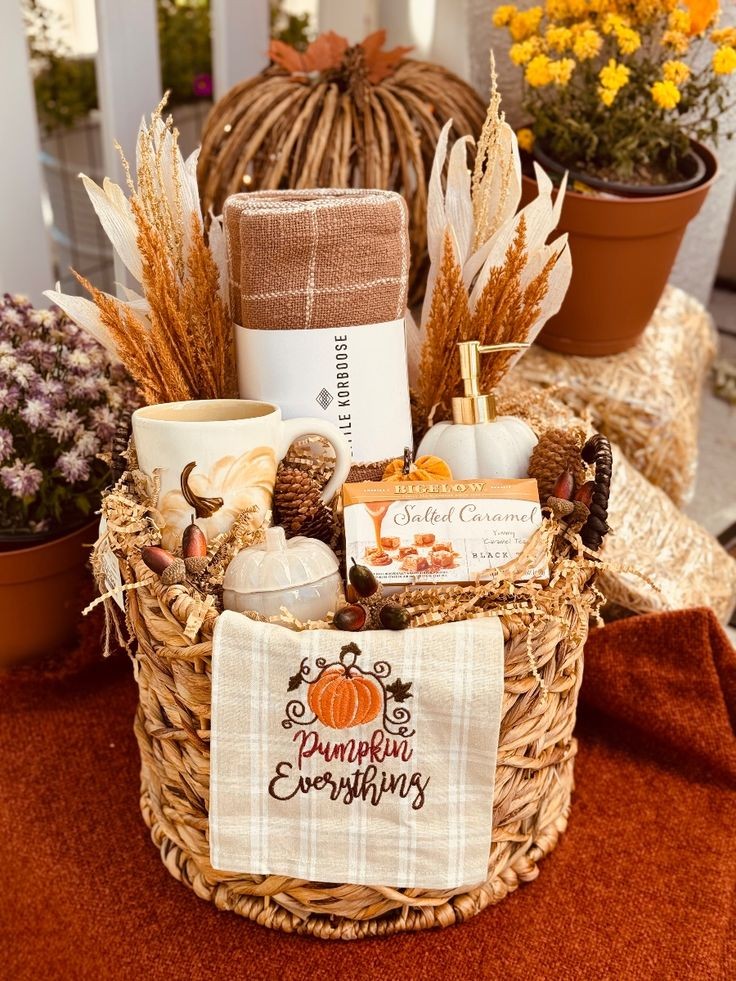 Thanksgiving-Gift-Baskets