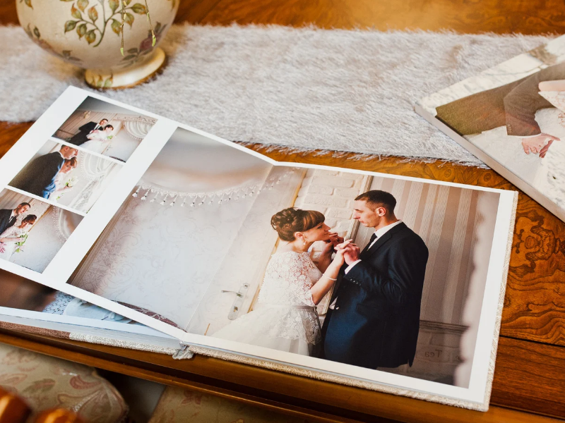 Mini-Photo-Album