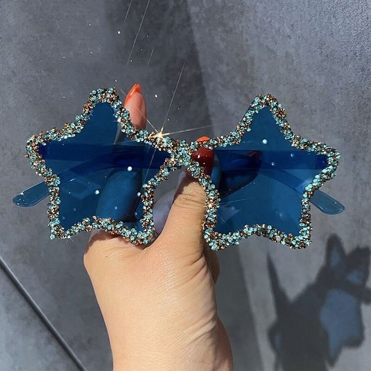 Must-have-accessories-every-girl-needs