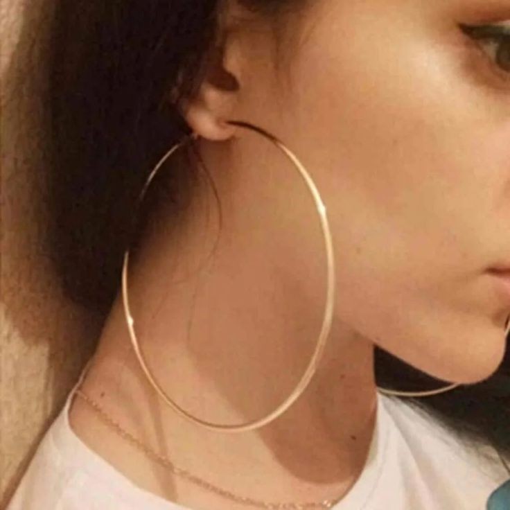 Must-have-accessories-every-girl-needs