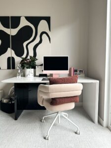 Monochrome-Sophistication