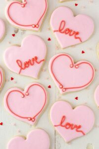 Classic-Heart-shaped-Cookies