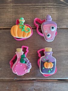 Love-Potion-Bottles-cookies