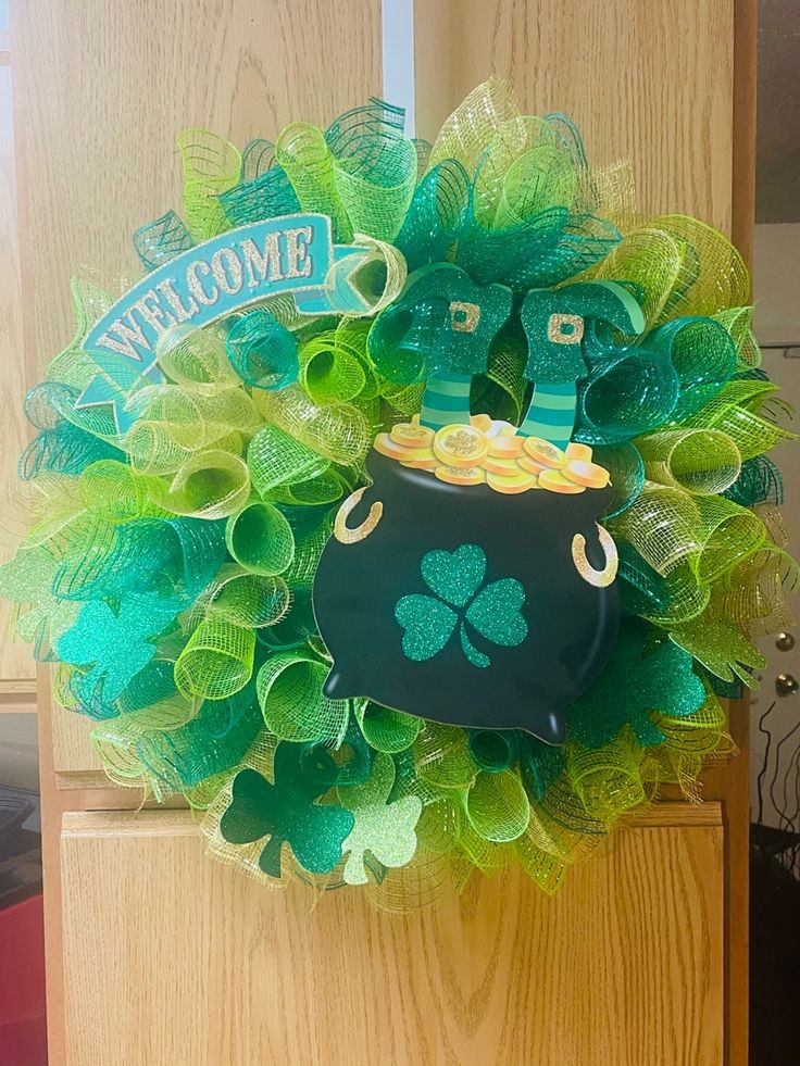 St.patrick-pot-of-gold-wreath