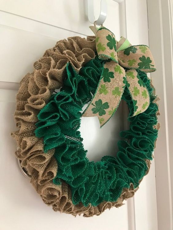 Cupcake-Liner-Wreath