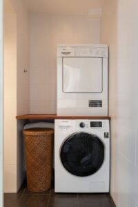 Stackable-Washer-and-Dryer-Units