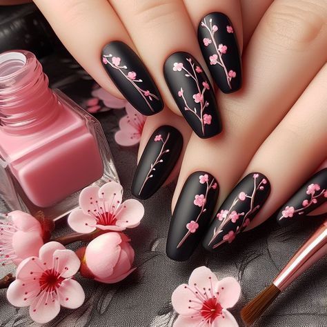 Bold- Black- Flowers-Summer-Nail-Design