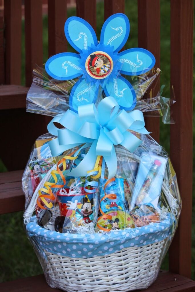 Candy-Themed-Basket