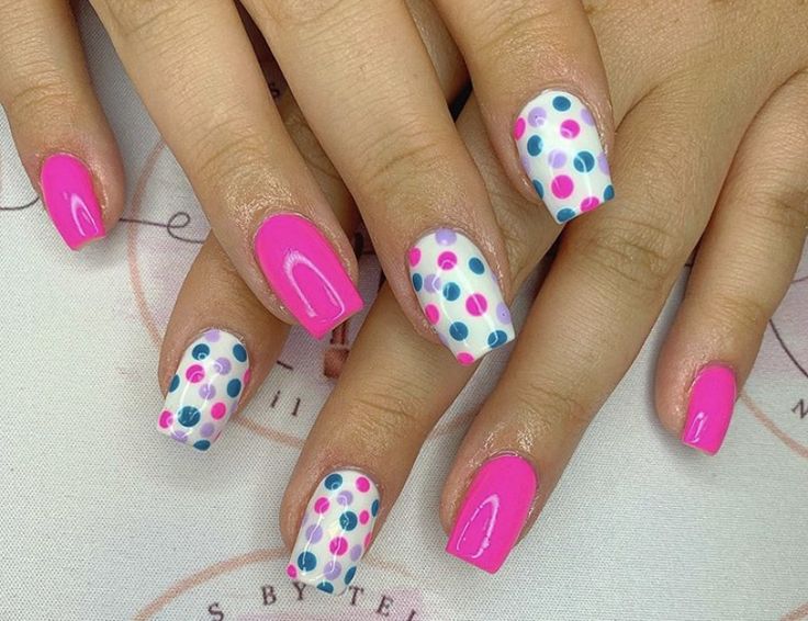 Glittery -Pastel- Dots-Spring-Nail-Ideas