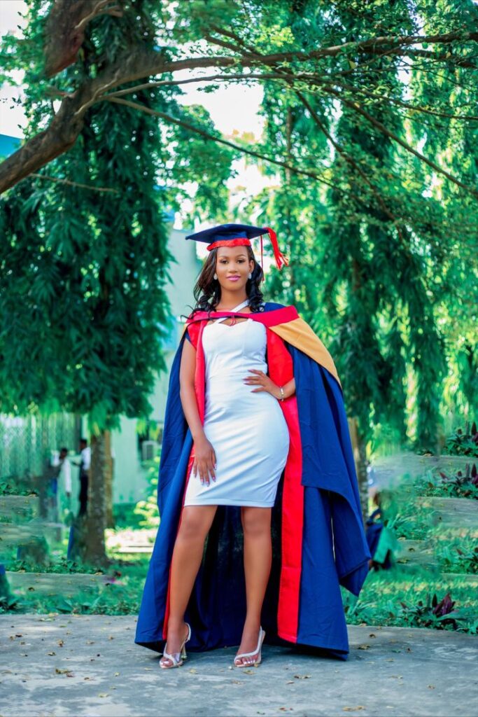 Classic-Cap-and-Gown-Poses