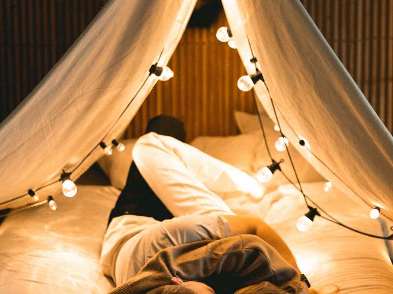 Valentine’s-Day-Date-Ideas-on-a-Budget