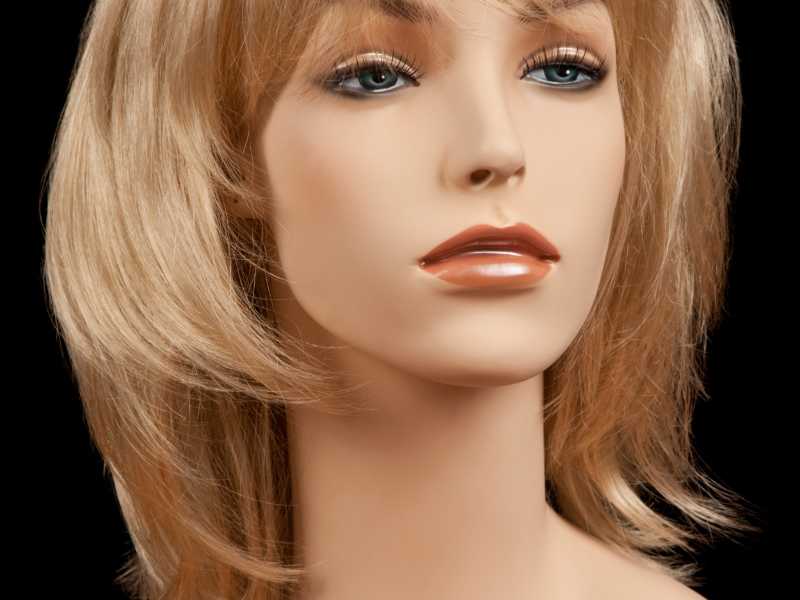Medium-Length Pixie Hybrid
