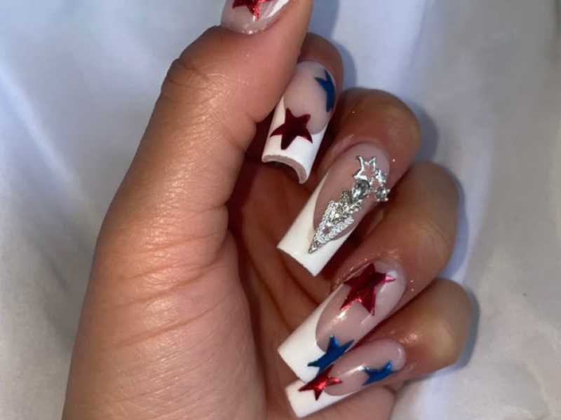 Western-4th-of-July-Nails
