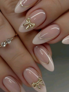 Classic-Baddie-Almond-Nails-That-Never-Go-Out-of-Style