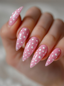 Chic-Graduation-nail-Ideas-to-Celebrate-Your-Big-Day
