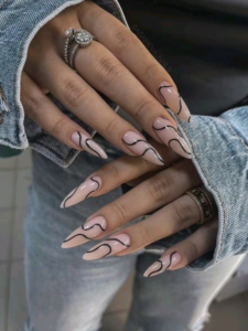 Chic-Graduation-nail-Ideas-to-Celebrate-Your-Big-Day