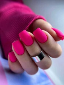 Matte-Pink-Short-Nails