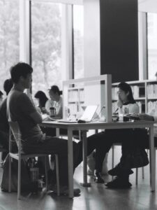 Daily-breaks-for-college-students