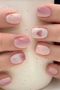 Short-Clear-Nails-with-Subtle-Designs
