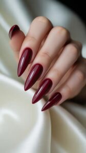  Classic-Baddie-Valentine’s-Nails-Ideas