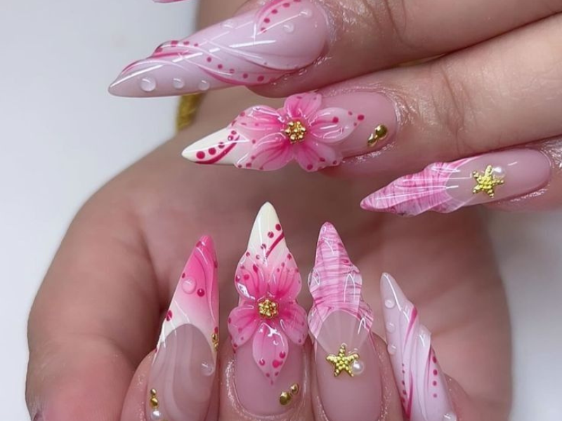 20 Cute Summer Nail Ideas for Vacation