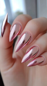 Classic-Baddie-Valentine’s-Nails-Ideas 