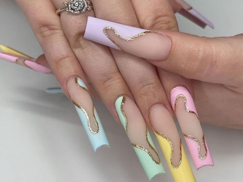 15 Baddie Latina Nails for Bold & Stylish Looks
