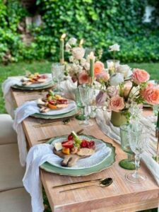 Elegant-mother's-day-table-decor-ideas