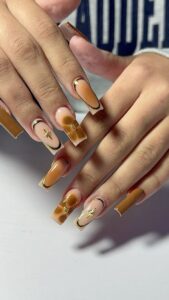 Goddess-Brown-Gold-3D-Gel-Nail-Ideas That-Look-Rich