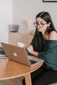 How-to-make-your-first-60-online-using-your-phone