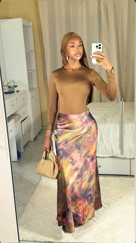 Modest-outfit__-skirt-outfit__-work-outfit__maxi-skirt-__uni-outfit-__college-outfit