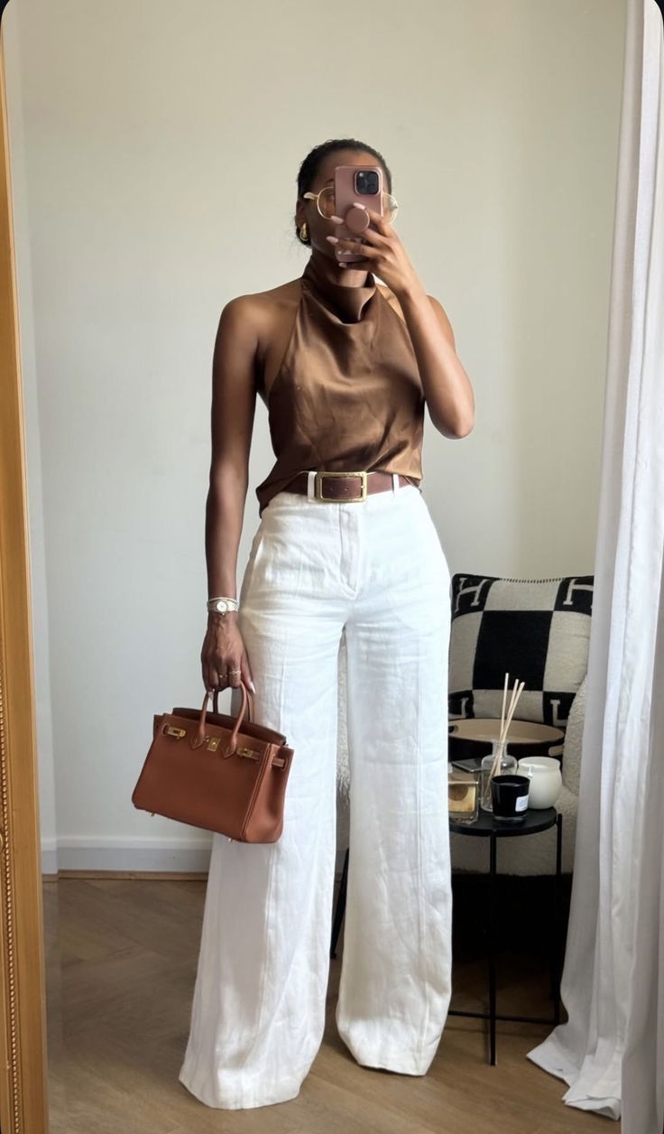 Wide-Leg-Trousers-and-Sleek-Top