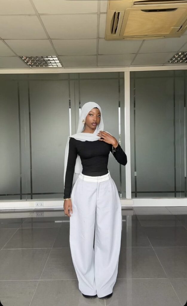 How-to-Style-Modest-Girly-Outfits