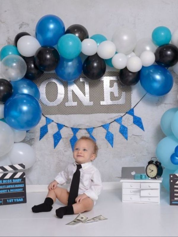 25-Creative-boss-baby-birthday-theme-ideas-featuring-blue. 
