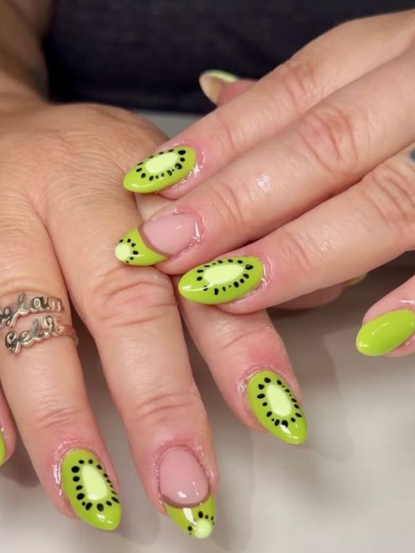 25-micro-fruit-nail-for-baddie-with-tiny-kiwi-slice-details.