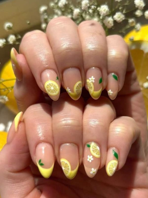 25-micro-fruit-nails-for-baddie-with-colorful-lemon-details.