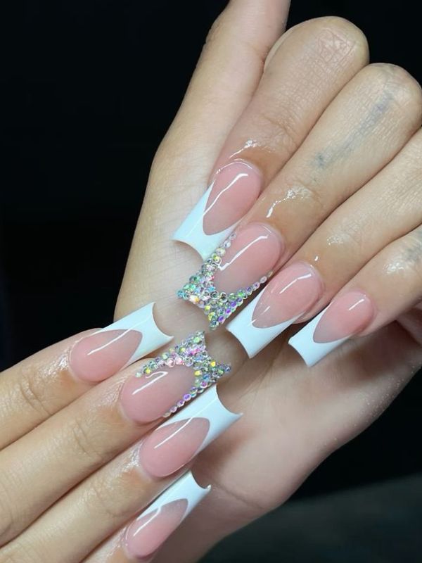 Acrylic-French-Tips-With-Rhinestones