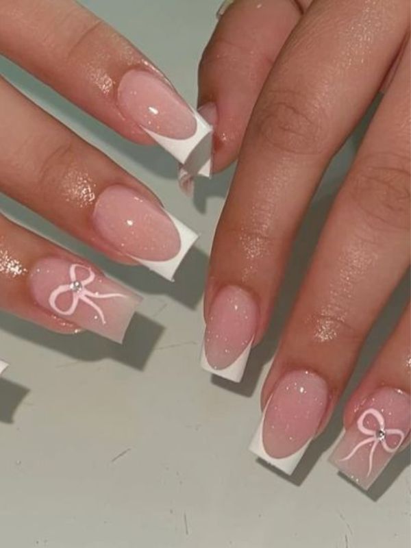 Acrylic-Nails-With-Tiny-Bows
