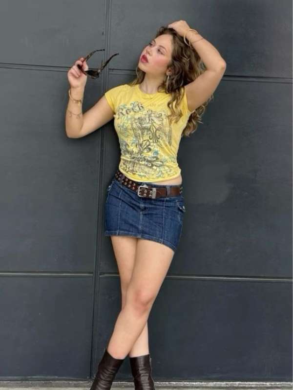 Amazing-Y2K-Outfit-Ideas-That-Girls-Love