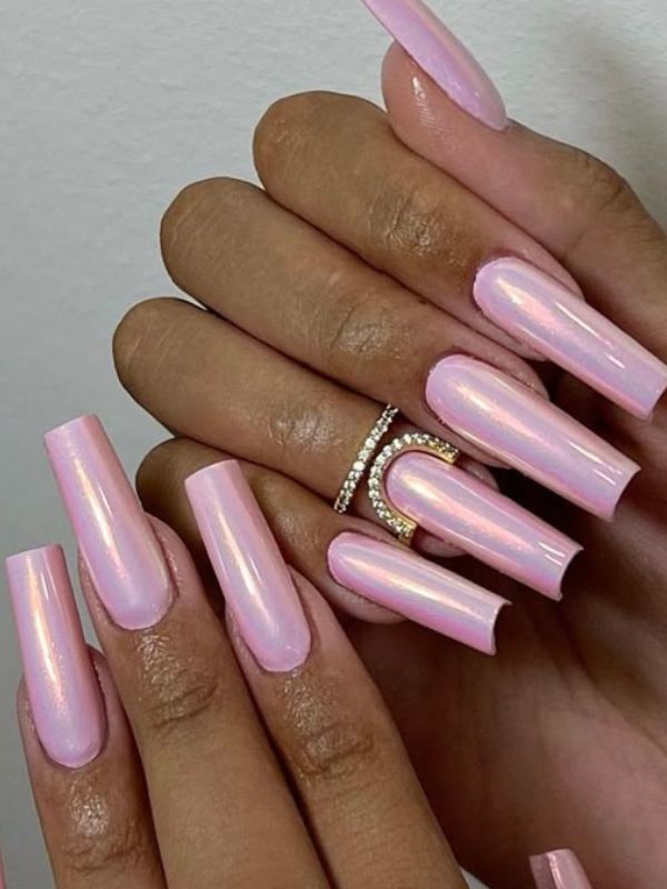 Beautiful-Girly-Acrylic-Nails-Every-Girl-Should-Try-On