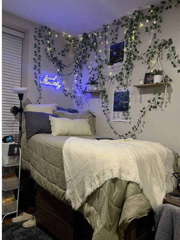 Beautiful-Sage-Green-Dorm-Room-Ideas-for-a-Cozy-Space