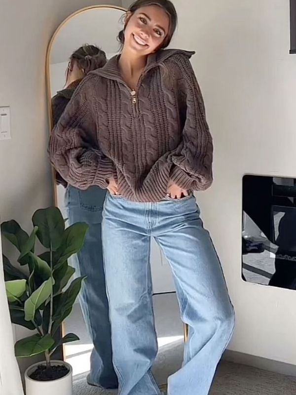 Beautiful-Sweater-and-Jeans-Outfit-Ideas-for-Girlie