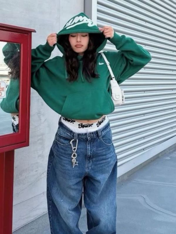 Beautiful-Sweater-and-Jeans-Outfit-Ideas-for-Girlies